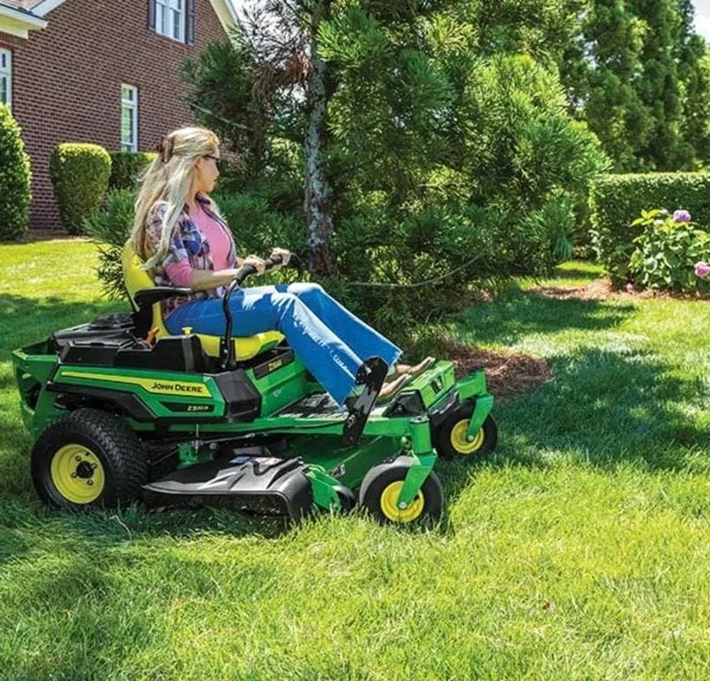 Z20R ZTrak™ Mower with 42-in. Decks. - Image 3