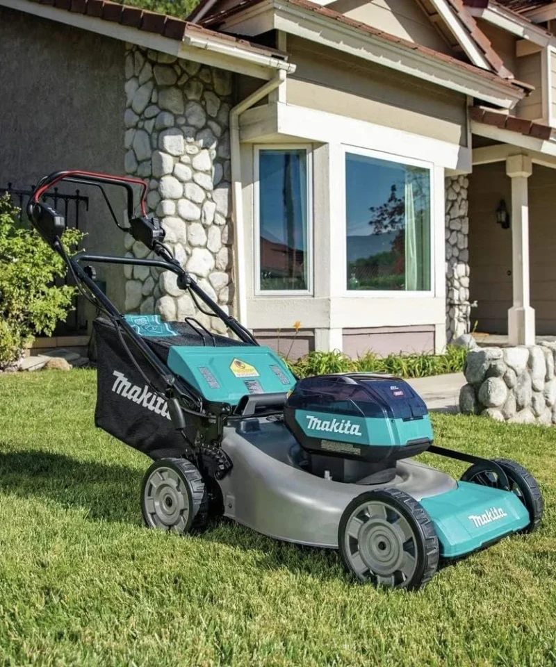 Makita 40V max XGT Brushless 21″ Self‐Propelled Commercials Lawn Mowers Kit GML01PL - Image 6