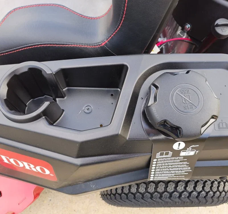 Toro 77404 42″ TimeCutter Zero Turns Mowerr 22HP Briggs - Image 6