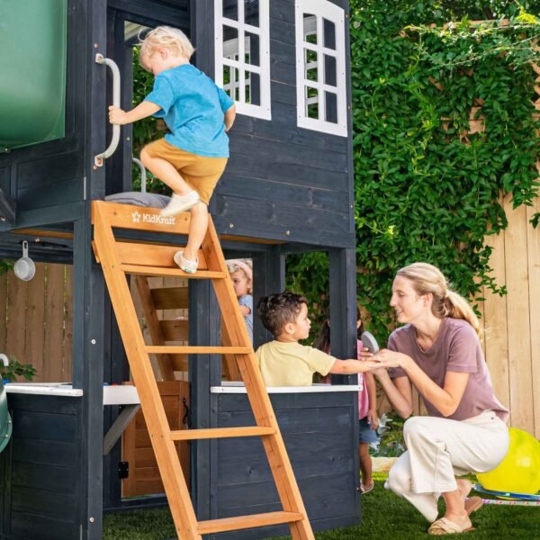 Cozy Escape Playhouse - Image 4