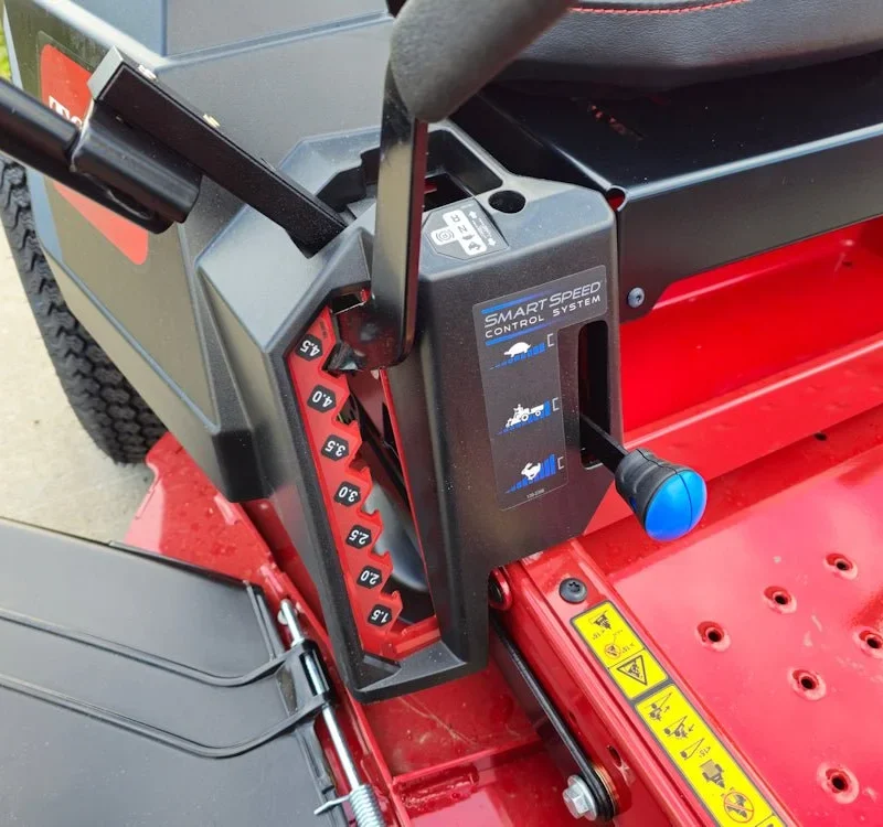 Toro 77404 42″ TimeCutter Zero Turns Mowerr 22HP Briggs - Image 5