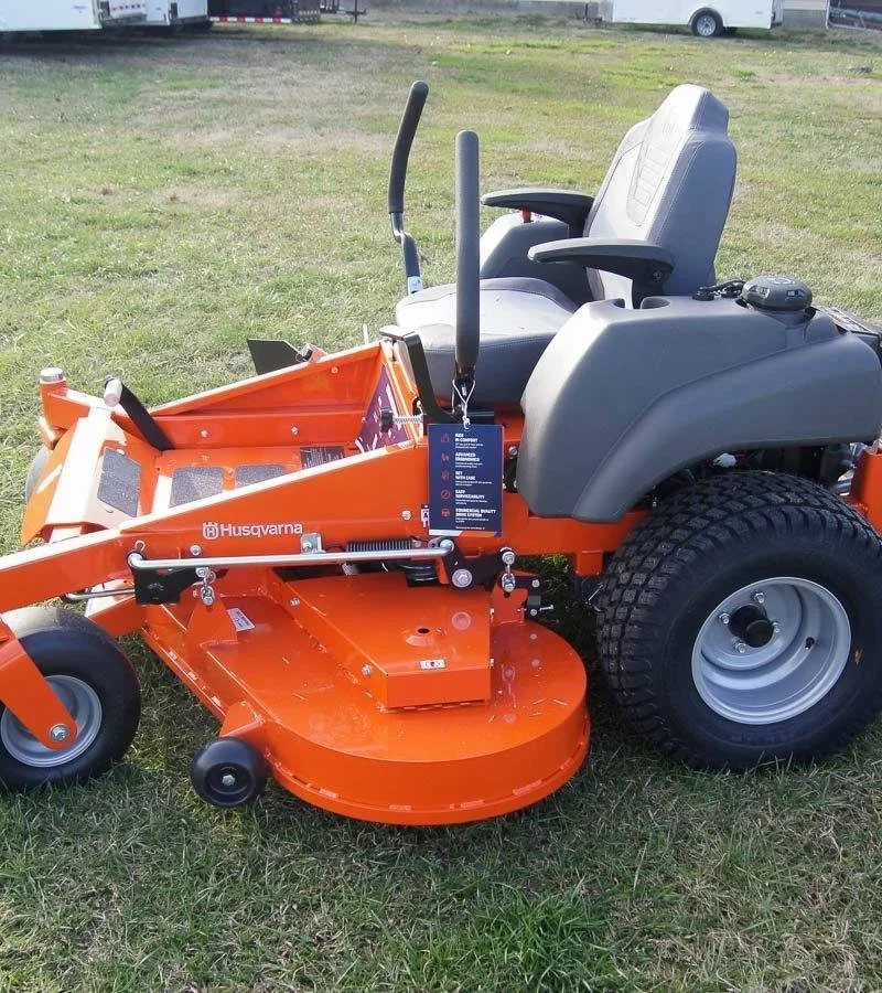 Husqvarna MZ61 61″ Zero Turn Lawns Mowers 24HP KAW (Scratch and Dent) - Image 3
