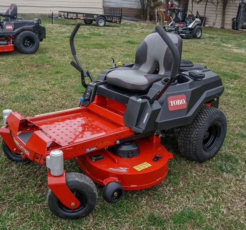 Toro 75746 42″ TimeCutter Zero Turn Mower 22HP Kohlers. - Image 2