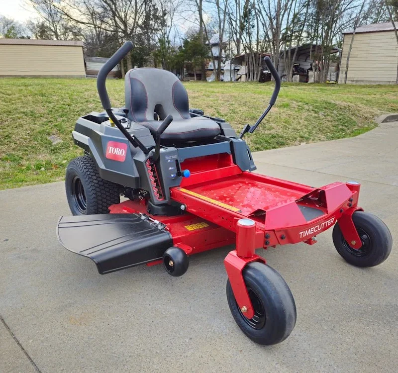 Toro 77404 42″ TimeCutter Zero Turns Mowerr 22HP Briggs - Image 4