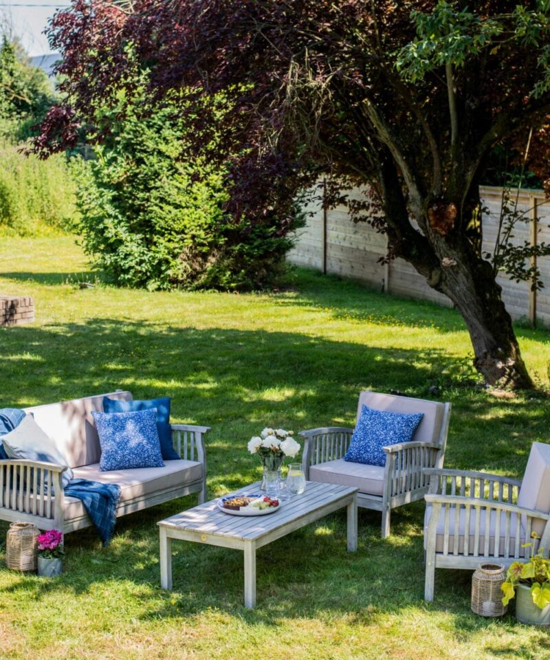 Patio Garden Furniture Set – Light Grey Wooden Garden Set – Repton Lounge – Outdoor Table & Chairs – Durable and Comfortable Design – With Cushions – Flat Pack Design – 4 Seater - Image 6