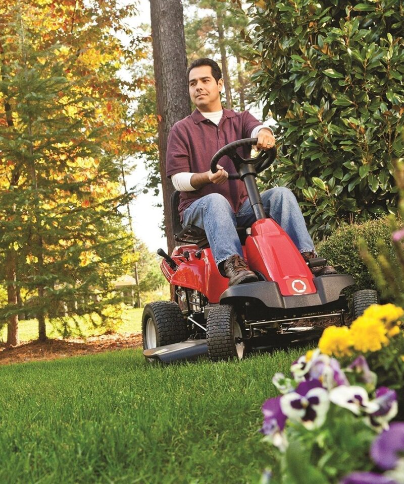 TB30B 340cc 30-Inch Premium Neighborhood Riding Lawn Mower - Image 4