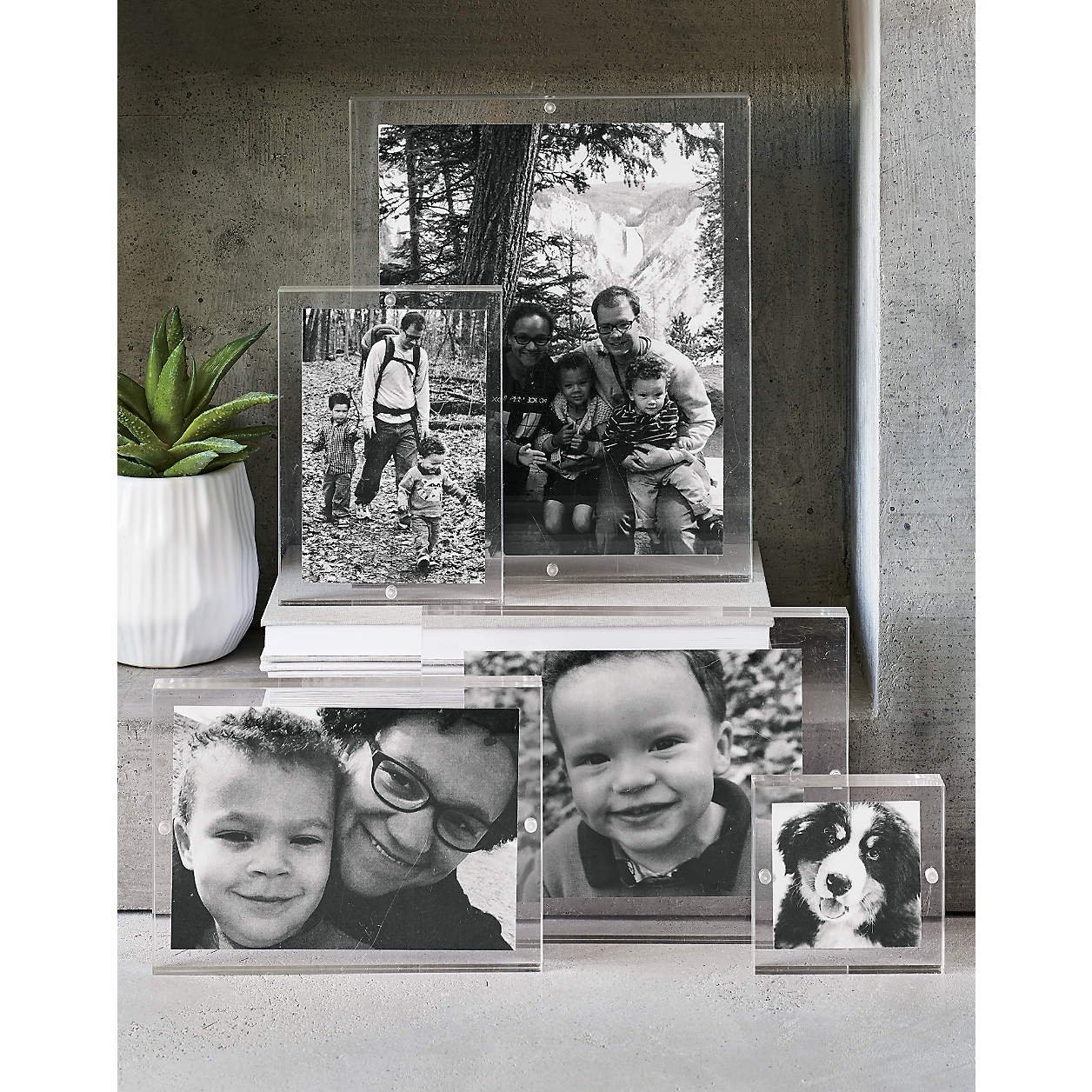 Acrylic 4×6 Block Tabletop Picture Frame - Image 9