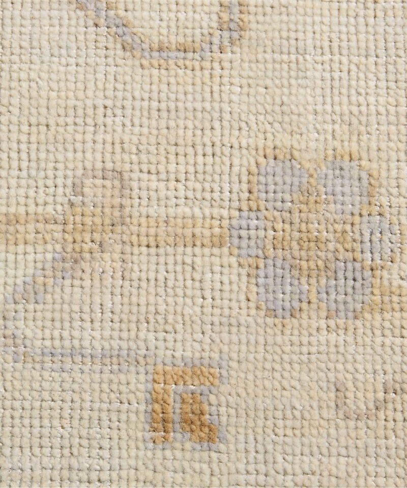 Rug Lisse Wool Traditional Hand-Knotted Ivory Area Rug 8’x10