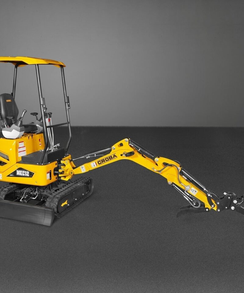 Mini Compact Excavator Kubota D722 Engine, 65.7” Max. Digging Depth, 2700 LBS Operating Weight, MEC12 - Image 27
