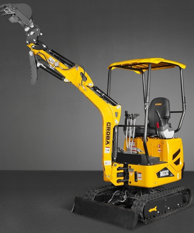 Mini Compact Excavator Kubota D722 Engine, 65.7” Max. Digging Depth, 2700 LBS Operating Weight, MEC12 - Image 28