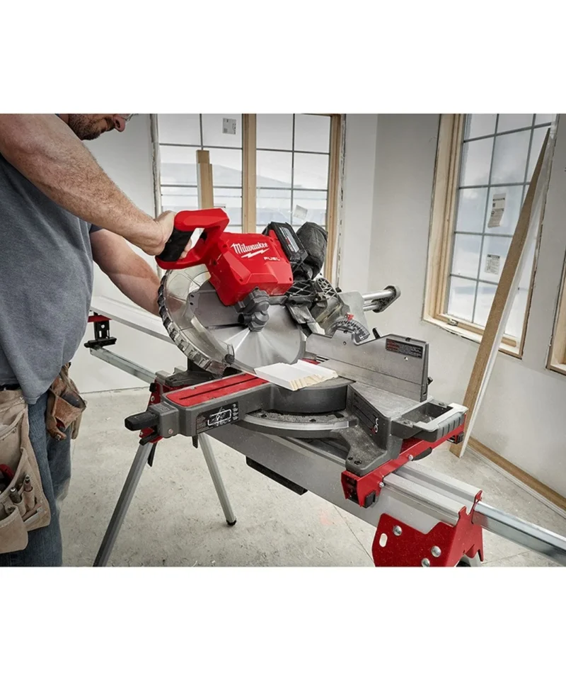 SKIL SPT88-01 12″ Worm Drive Dual Bevel Sliding Miter Saw - Image 3