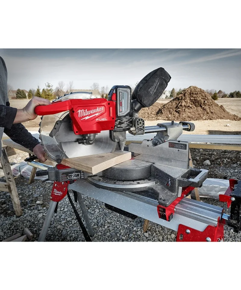 Alternative view of SKIL SPT88-01 12″ Worm Drive Dual Bevel Sliding Miter Saw